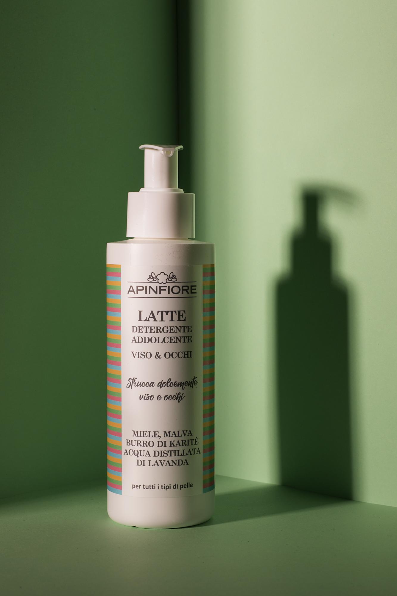 Apinfiore Gebtle Cleansing Milk for Face and Eyes
