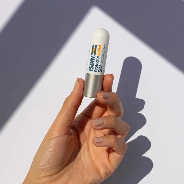 Isdin Protector Labial Lip Sunscreen Balm SPF50+ 4g - Wellness Shoppee