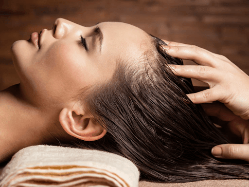 Mastering Hair Care: Recommended Practices for Washing and Conditioning Hair in the UAE Online Era - Wellness Shoppee