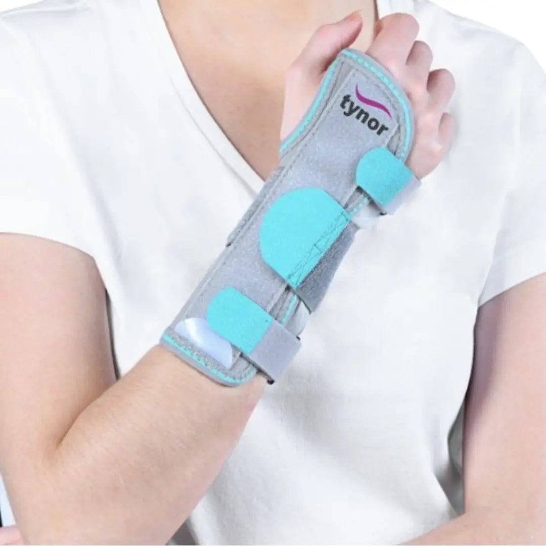 Tynor E-43 Ambidextrous Wrist Splint, Extra Large