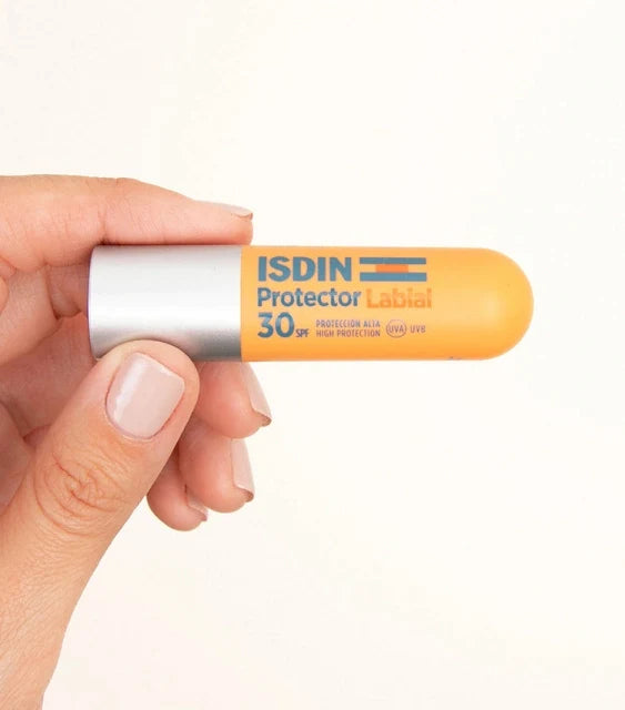 Isdin Protector Labial Lip Sunscreen Balm SPF 30+ 4g - Wellness Shoppee