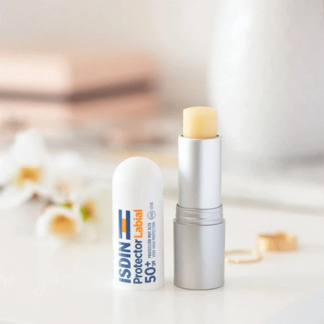 Isdin Protector Labial Lip Sunscreen Balm SPF50+ 4g - Wellness Shoppee